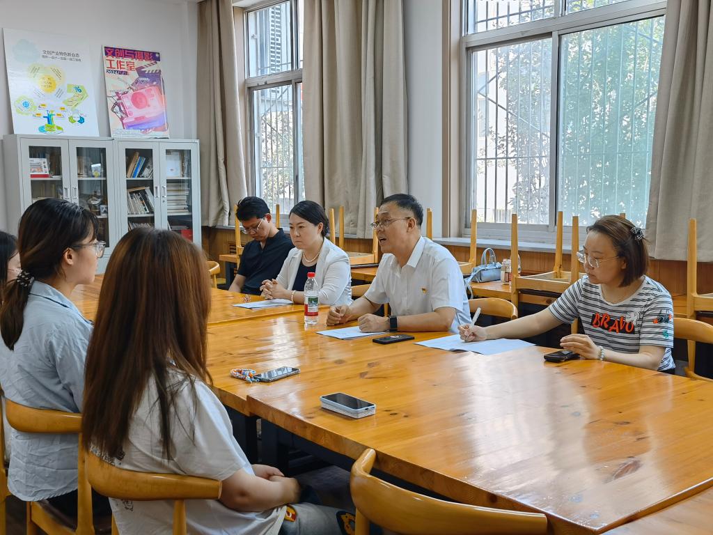 为深入贯彻乡村振兴战略