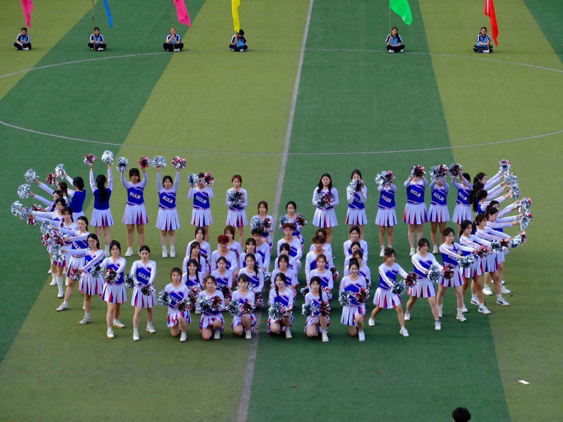 共计录取新生2718人